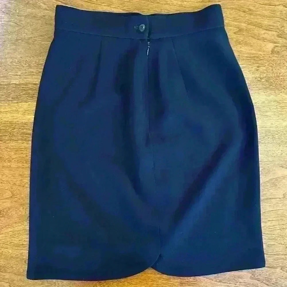 Gianni Versace Couture- Rare Vintage 1980’s-1990’s Black Wool Pencil Skirt EUC! - Picture 3 of 11